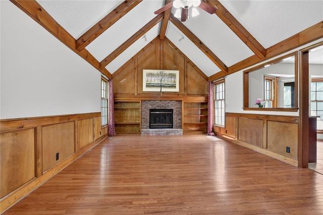 11705 Grant Street, Overland Park, KS 66210
