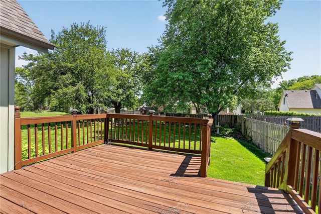 11705 Grant Street, Overland Park, KS 66210