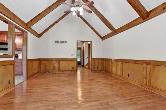 11705 Grant Street, Overland Park, KS 66210