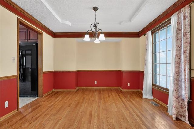 11705 Grant Street, Overland Park, KS 66210