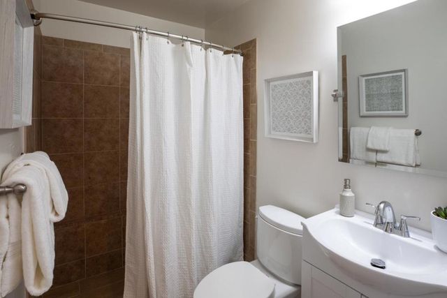 2427 Sharon Oaks Drive, Menlo Park, CA 94025