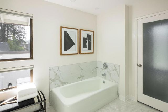 2427 Sharon Oaks Drive, Menlo Park, CA 94025