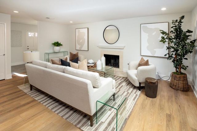 2427 Sharon Oaks Drive, Menlo Park, CA 94025