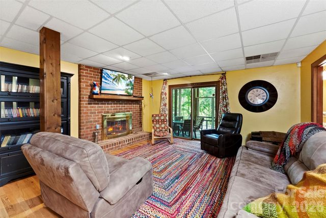 304 Eagles Walk, Gastonia, NC 28056