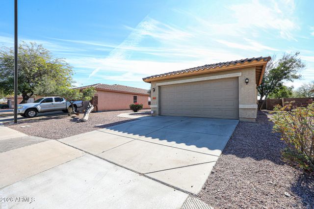 25025 W DOVE MESA Drive, Buckeye, AZ 85326