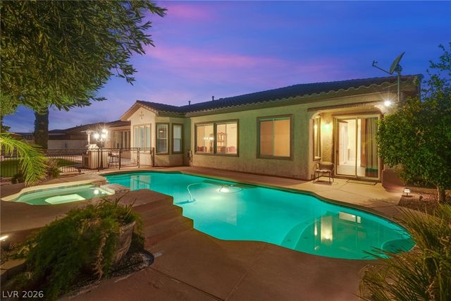 5112 Crown Cypress Street, Las Vegas, NV 89149