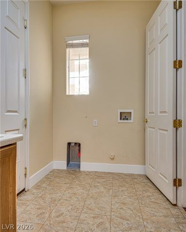 5112 Crown Cypress Street, Las Vegas, NV 89149