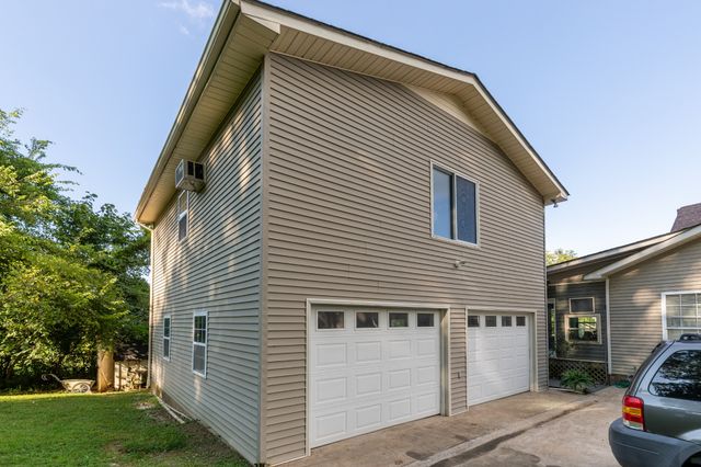 1336 Charlotte Ct, Pulaski, TN 38478