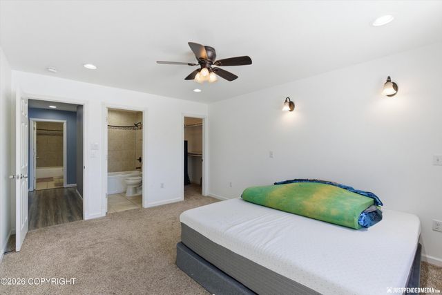 1262 N Miller Circle, Houston, AK 99623