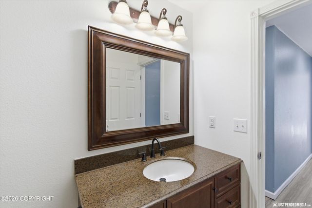 1262 N Miller Circle, Houston, AK 99623