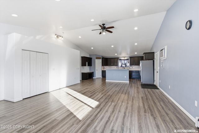 1262 N Miller Circle, Houston, AK 99623