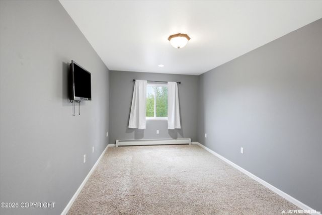1262 N Miller Circle, Houston, AK 99623