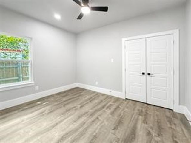 2130 Kathleen Avenue, Dallas, TX 75216
