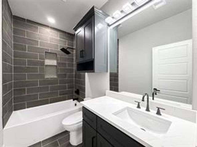 2130 Kathleen Avenue, Dallas, TX 75216