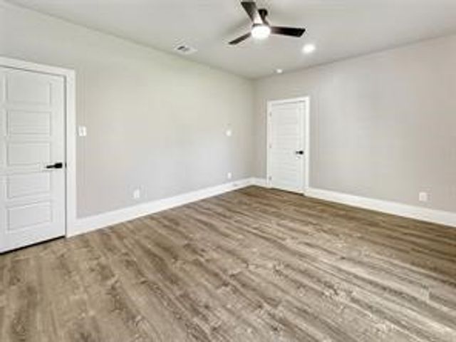 2130 Kathleen Avenue, Dallas, TX 75216