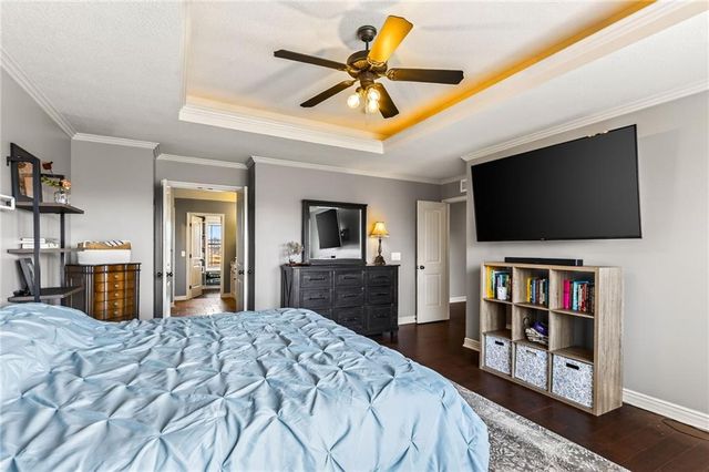 1409 SW Whistle Drive, Lee's Summit, MO 64082