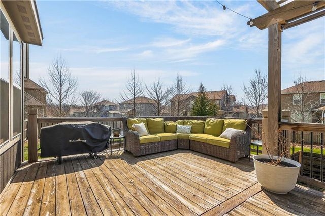 1409 SW Whistle Drive, Lee's Summit, MO 64082