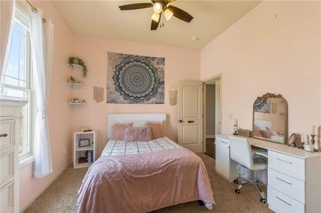 1409 SW Whistle Drive, Lee's Summit, MO 64082