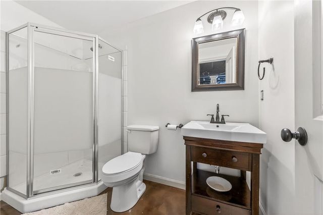 1409 SW Whistle Drive, Lee's Summit, MO 64082