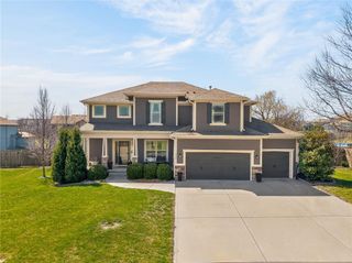 1409 SW Whistle Drive, Lee's Summit, MO 64082
