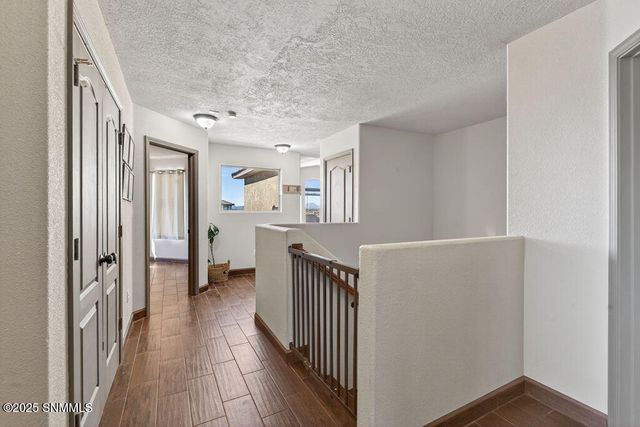 2500 Silver Hawk Avenue, Las Cruces, NM 88011