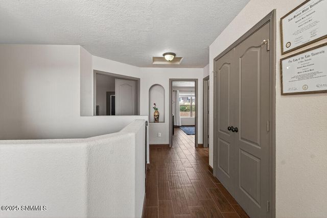 2500 Silver Hawk Avenue, Las Cruces, NM 88011