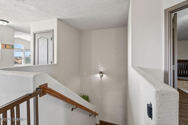 2500 Silver Hawk Avenue, Las Cruces, NM 88011