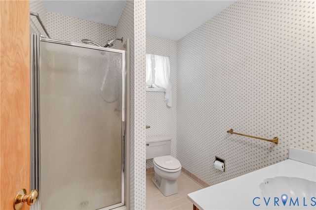 492 Pine Reach Drive, Kilmarnock, VA 22482