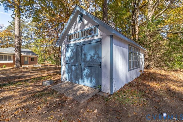 492 Pine Reach Drive, Kilmarnock, VA 22482