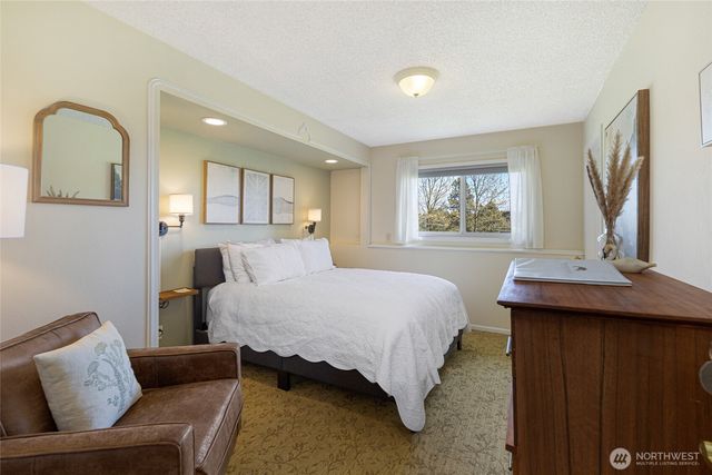 318 Trumpeter Way, Friday Harbor, WA 98250