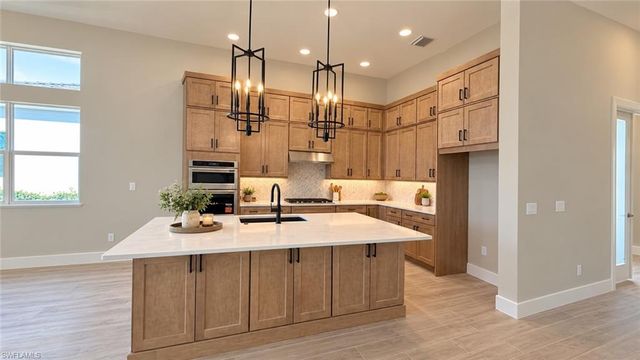 8521 Oceana WAY, Naples, FL 34114