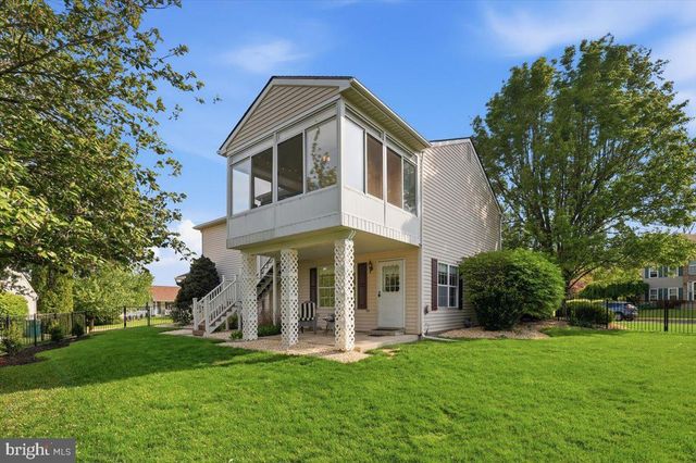 130 DEBBIE LN, Easton, PA 18045