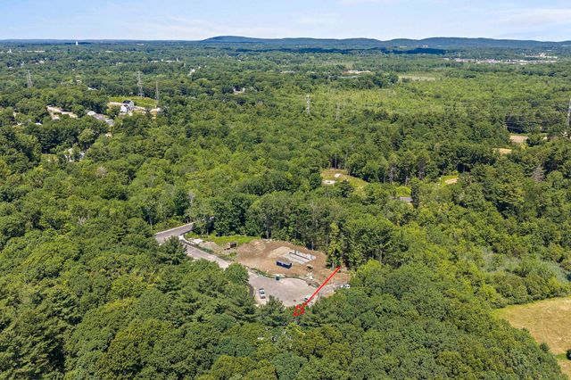 4 Clarendon Circle, Holbrook, MA 02343