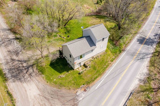 6 Badger Road, Goshen, NH 03752