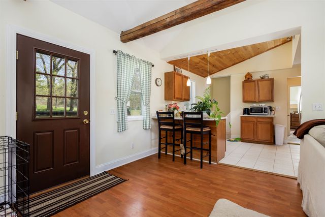 6 Badger Road, Goshen, NH 03752