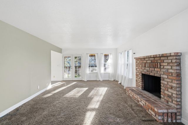 818 Blue Bell Ct, Placerville, CA 95667