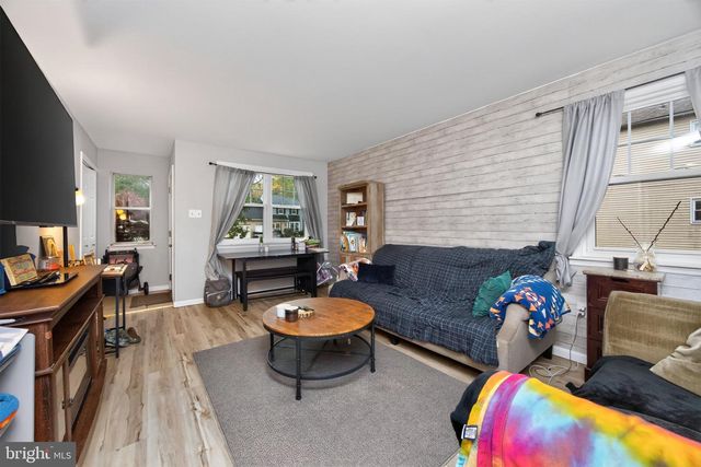 269 SHIRLEY DR, Harleysville, PA 19438
