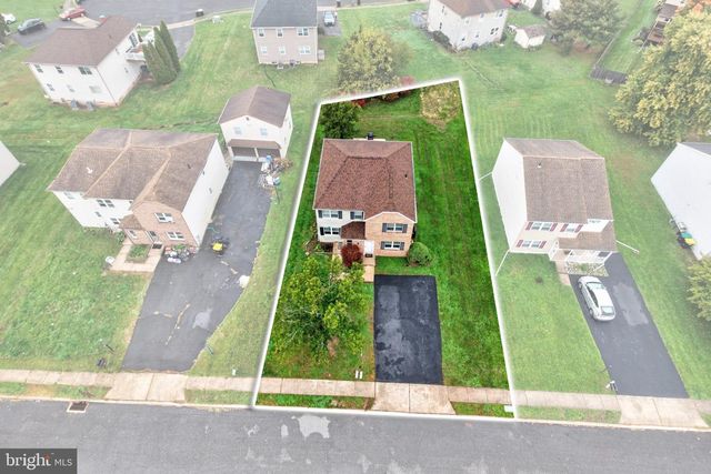 269 SHIRLEY DR, Harleysville, PA 19438