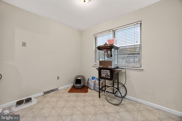 269 SHIRLEY DR, Harleysville, PA 19438