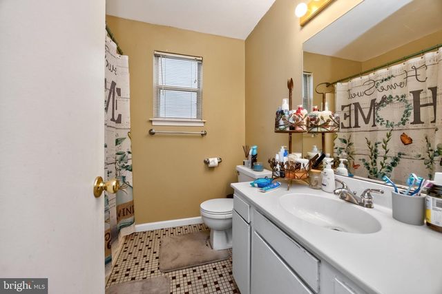 269 SHIRLEY DR, Harleysville, PA 19438