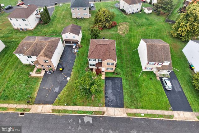 269 SHIRLEY DR, Harleysville, PA 19438
