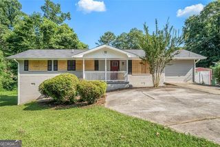 1714 CAMPERDOWN Circle, Decatur, GA 30035