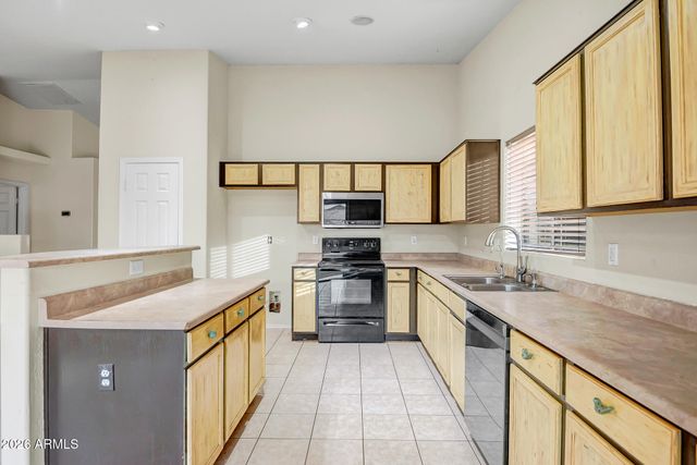 17189 W WATKINS Street, Goodyear, AZ 85338