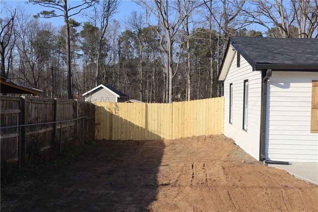 3615 Meadowview Drive, Lithia Springs, GA 30122