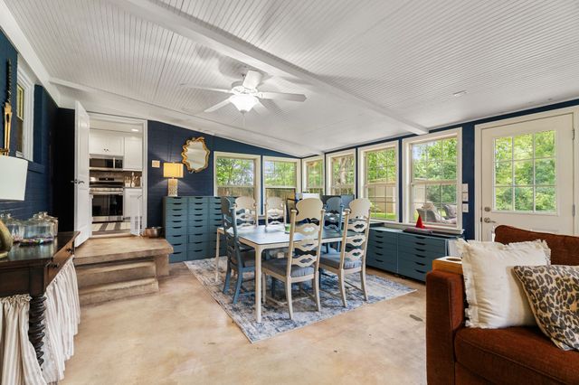 2026 S Wall Avenue, Tyler, TX 75701