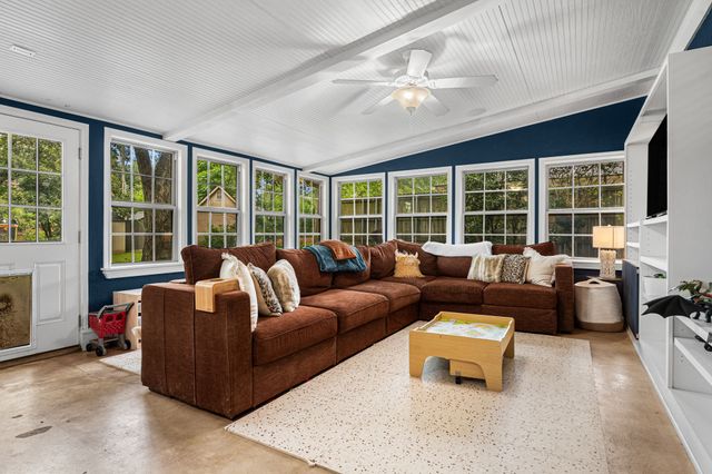 2026 S Wall Avenue, Tyler, TX 75701