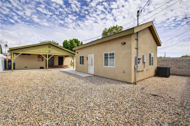 7641 Beck Avenue, North Hollywood, CA 91605