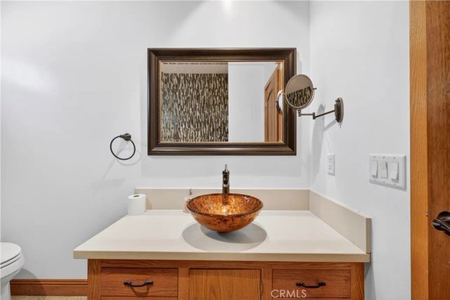 7641 Beck Avenue, North Hollywood, CA 91605