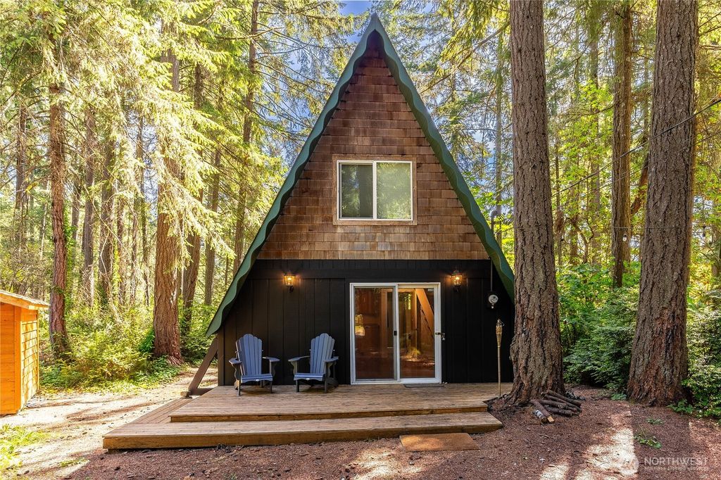 14924 105th Street Ct NW, Gig Harbor, WA 98329