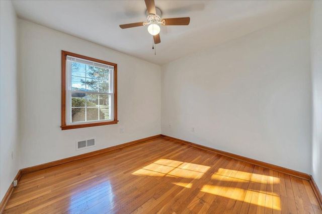 1846 Pineview DR, Glasgow, VA 24555